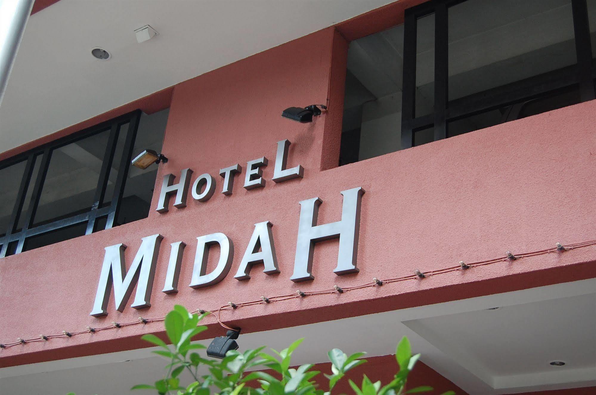 Regalpark Hotel Kuala Lumpur Exterior photo